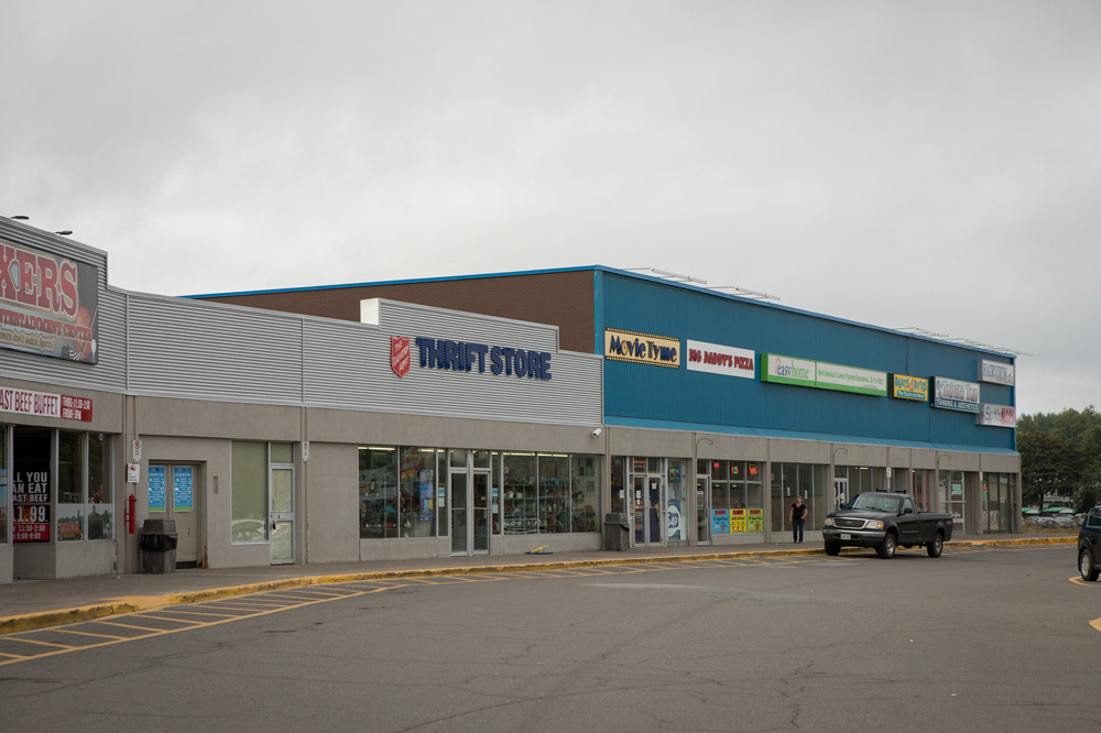 Lansdowne Plaza Plaza Reit