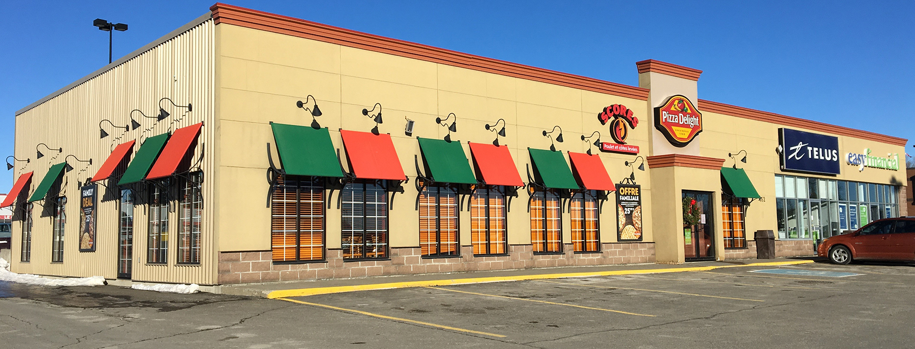 Madawaska Road Plaza