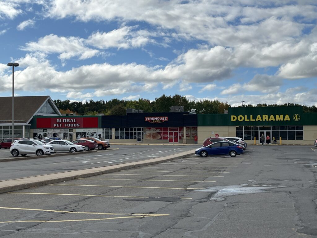 Nashwaaksis Plaza