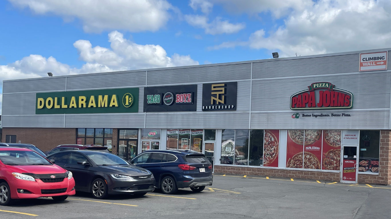 Smythe & Dundonald Plaza
